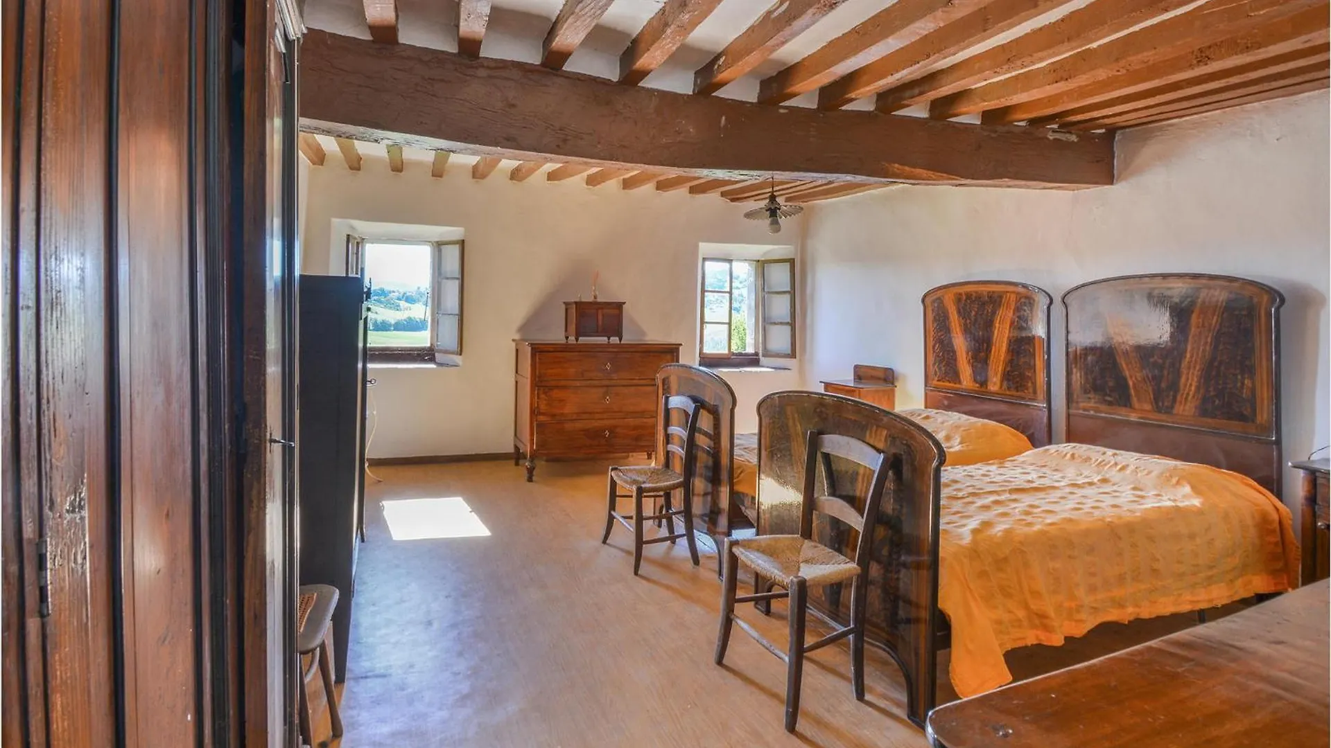 Lovely Home In Monchio Delle Olle With Kitchen Case la Selva Italië